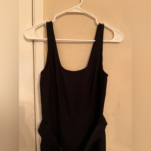 Banana Republic romper/ jumpsuit - Picture 3 of 9